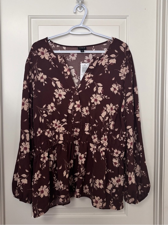 torrid Tops - TORRID Brown Floral Peplum Blouse